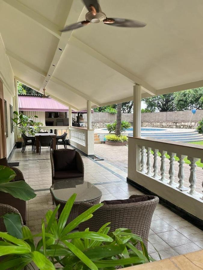 Villa By The Sea Bombay Exterior foto