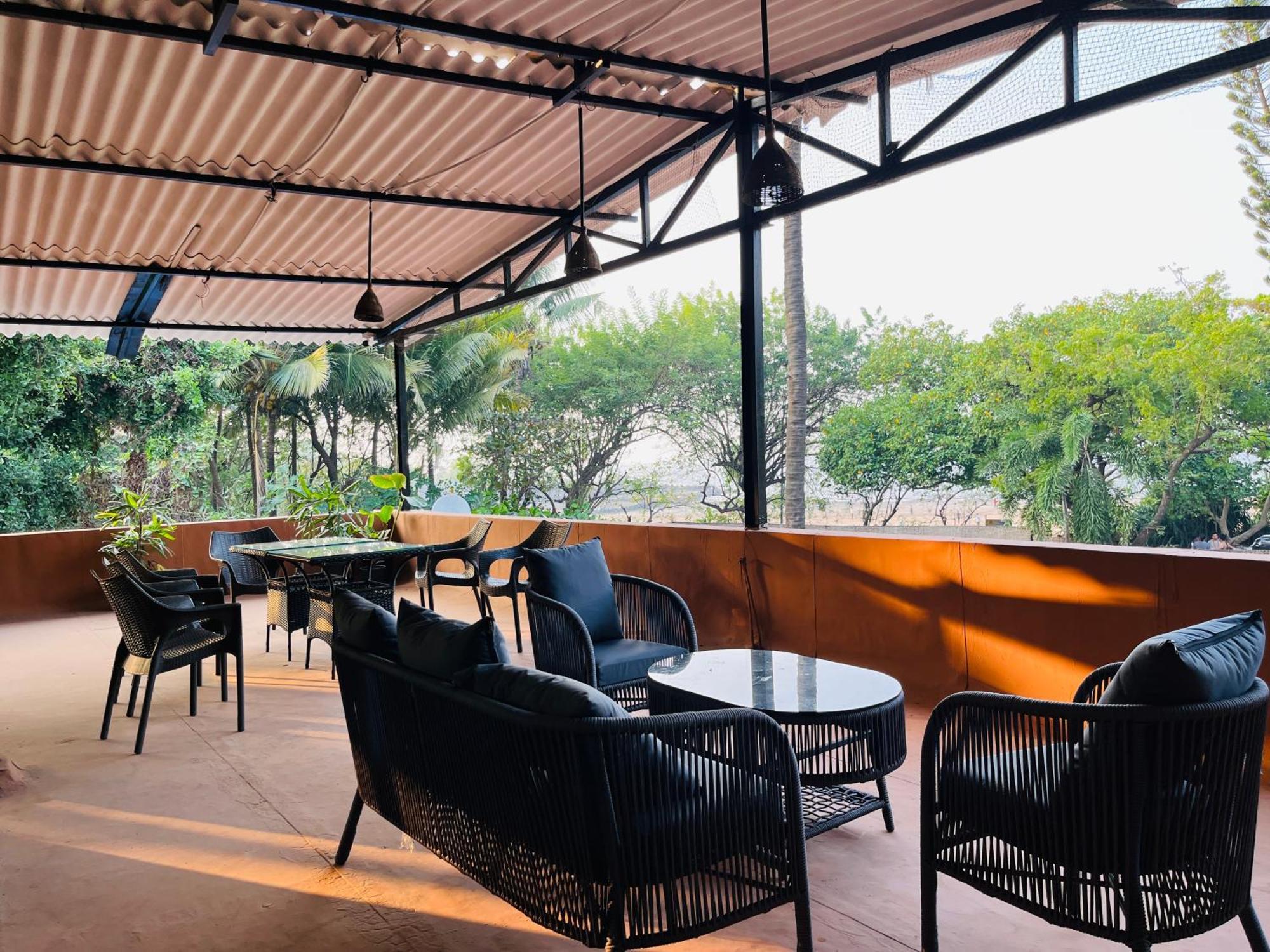 Villa By The Sea Bombay Exterior foto